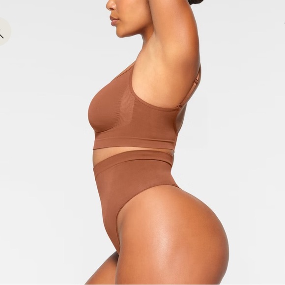 Skims Sheer Sculpt High Waist Thong in Bronze Plus Size 4X NWT - Picture 3 of 8